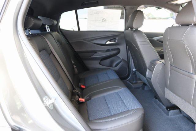 new 2025 Buick Envista car, priced at $27,280