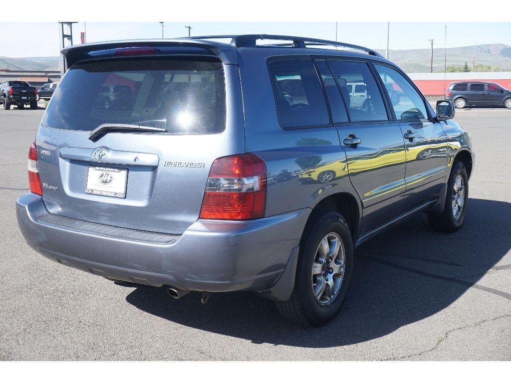 used 2007 Toyota Highlander car, priced at $6,378