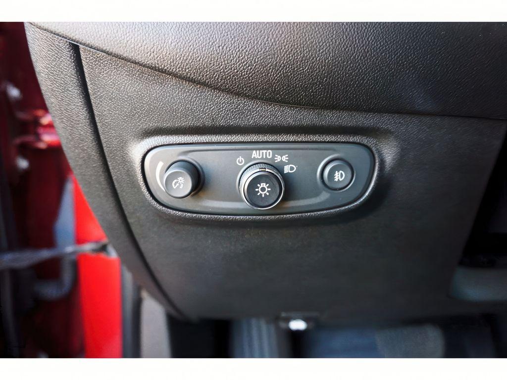 used 2019 Chevrolet Equinox car, priced at $22,999