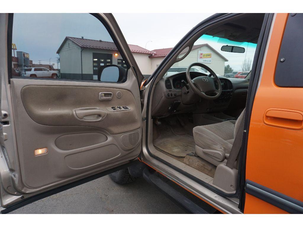 used 2006 Toyota Tundra car, priced at $12,997