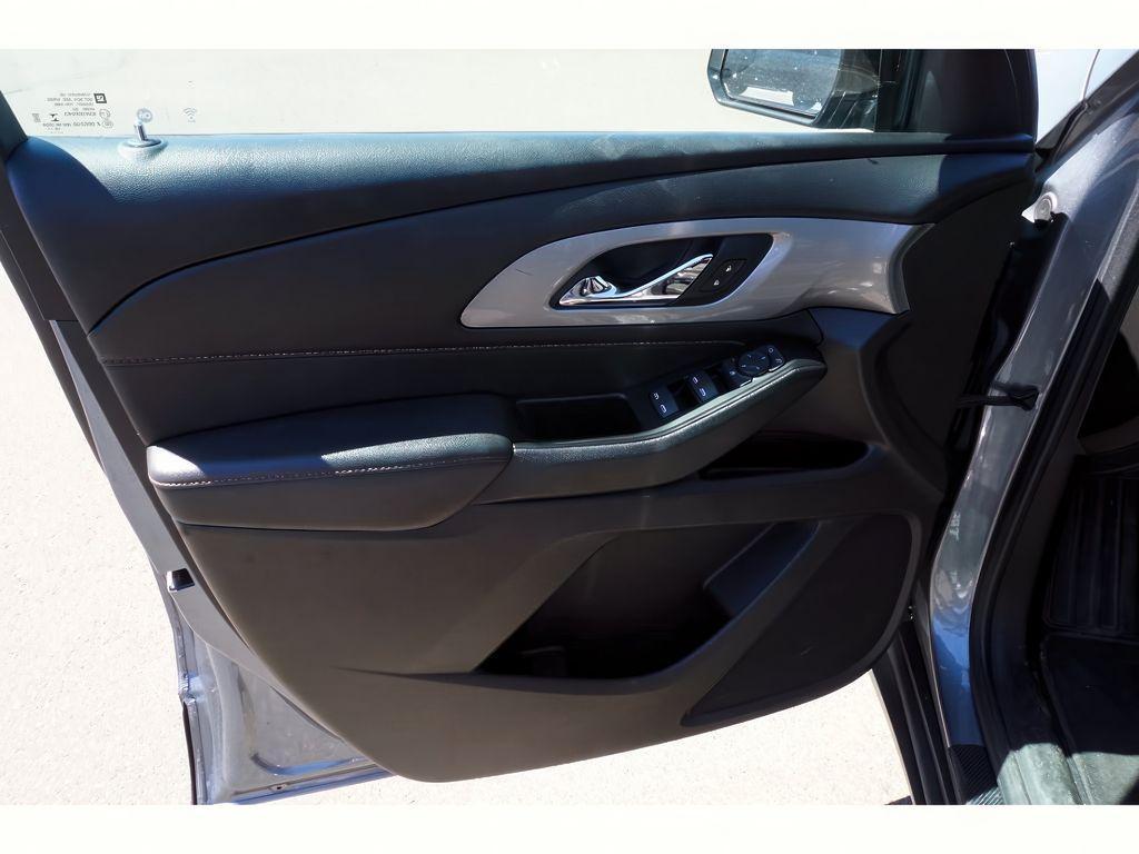 used 2020 Chevrolet Traverse car, priced at $24,799