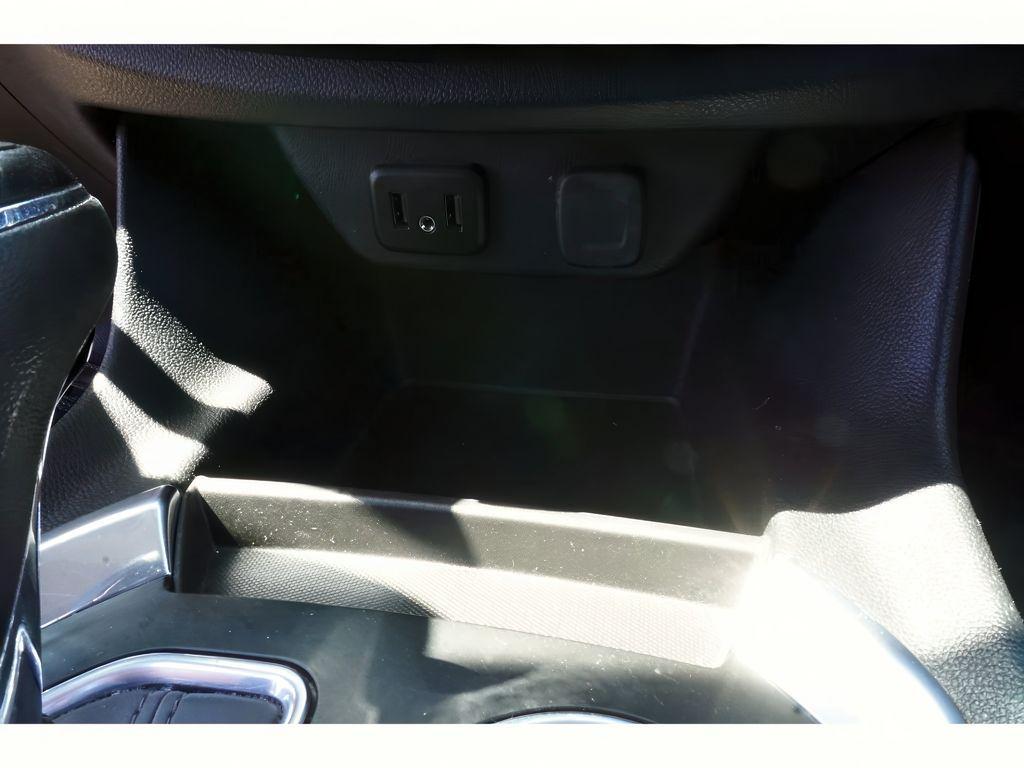 used 2020 Chevrolet Traverse car, priced at $24,799