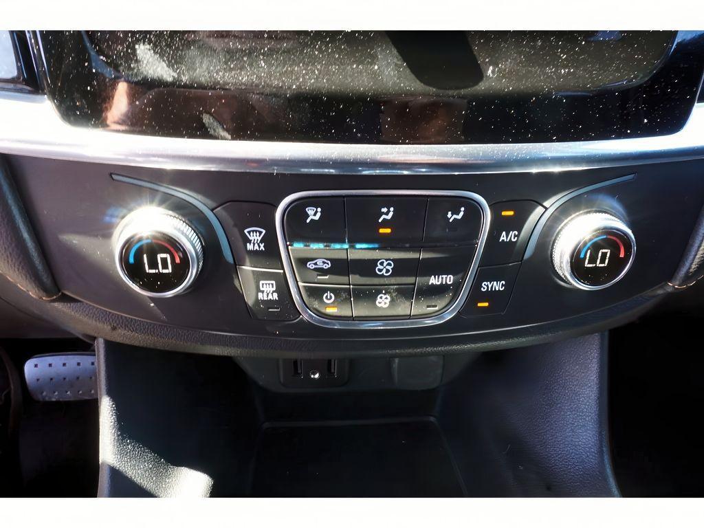 used 2020 Chevrolet Traverse car, priced at $24,799