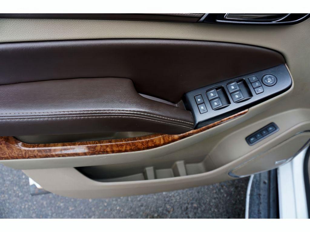 used 2016 Chevrolet Suburban car, priced at $19,999