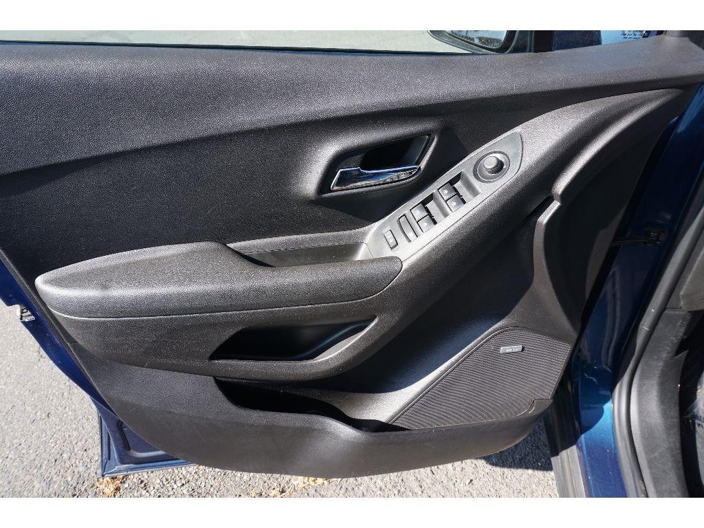 used 2020 Chevrolet Trax car, priced at $13,699