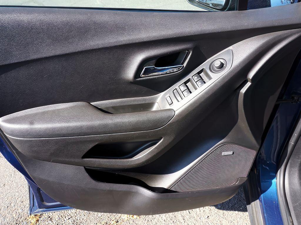 used 2020 Chevrolet Trax car, priced at $13,478