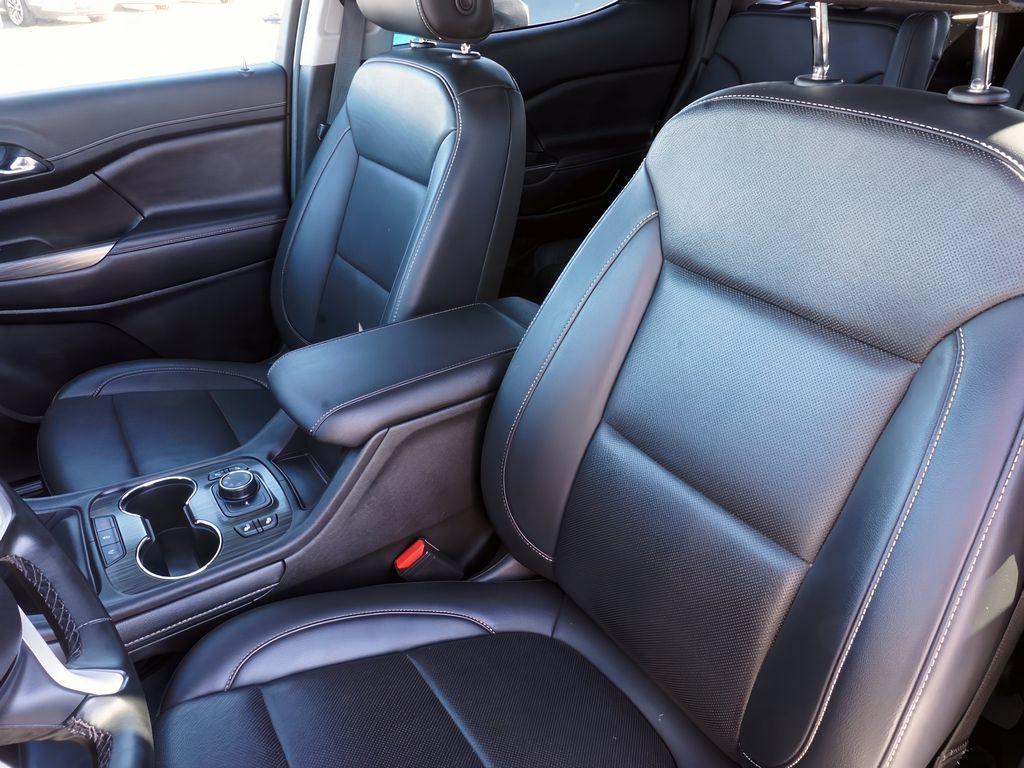 used 2023 GMC Acadia car, priced at $29,999