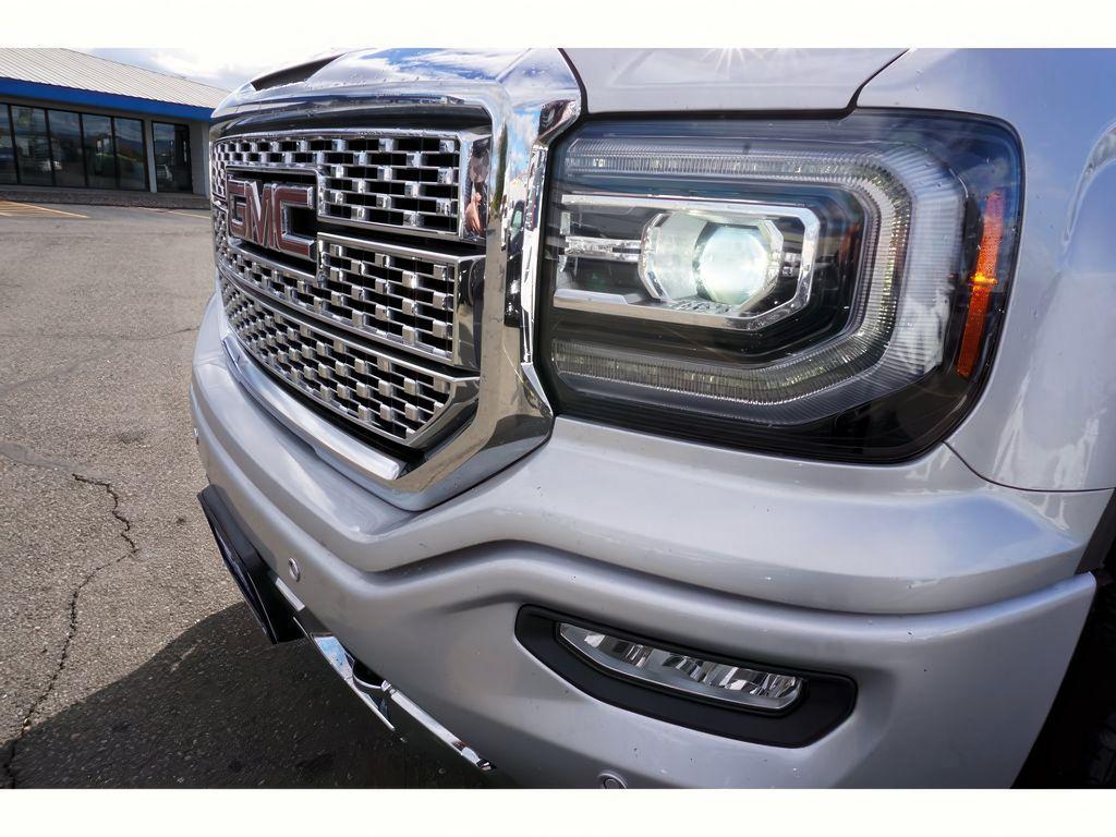 used 2018 GMC Sierra 1500 car, priced at $25,999