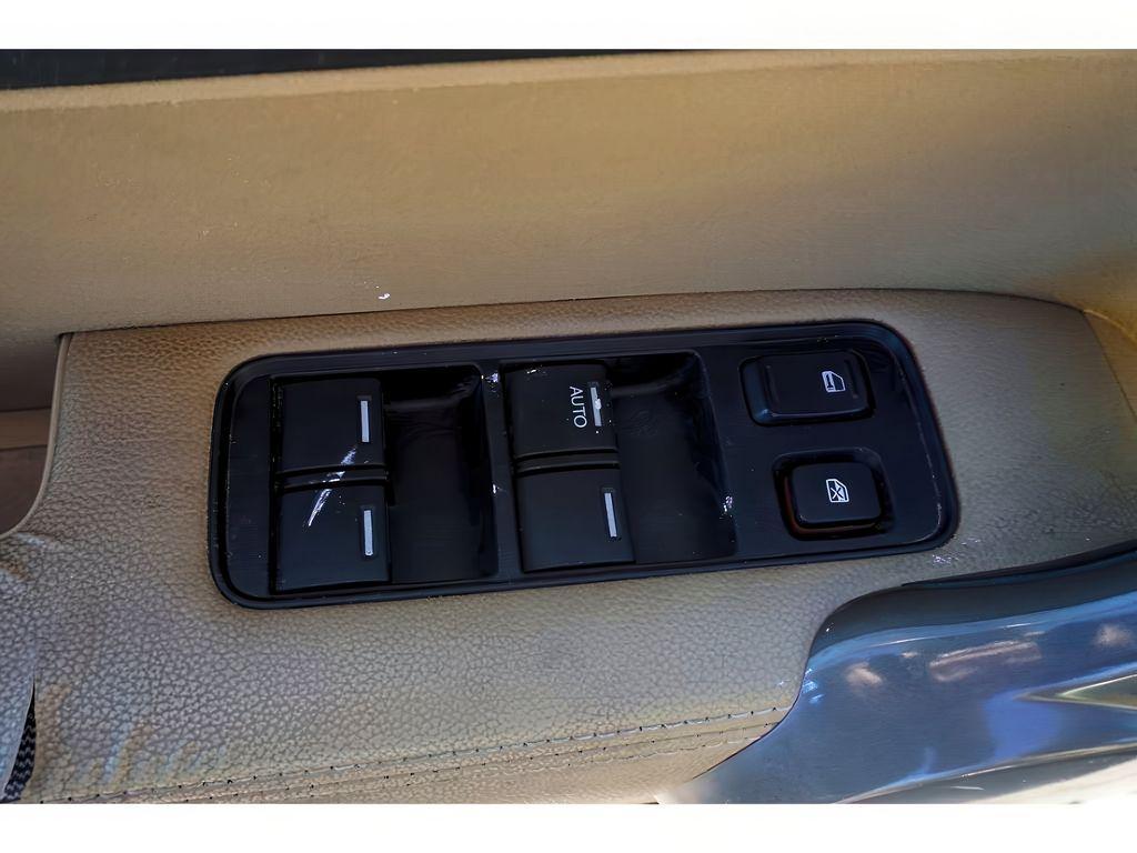 used 2009 Honda CR-V car, priced at $6,799