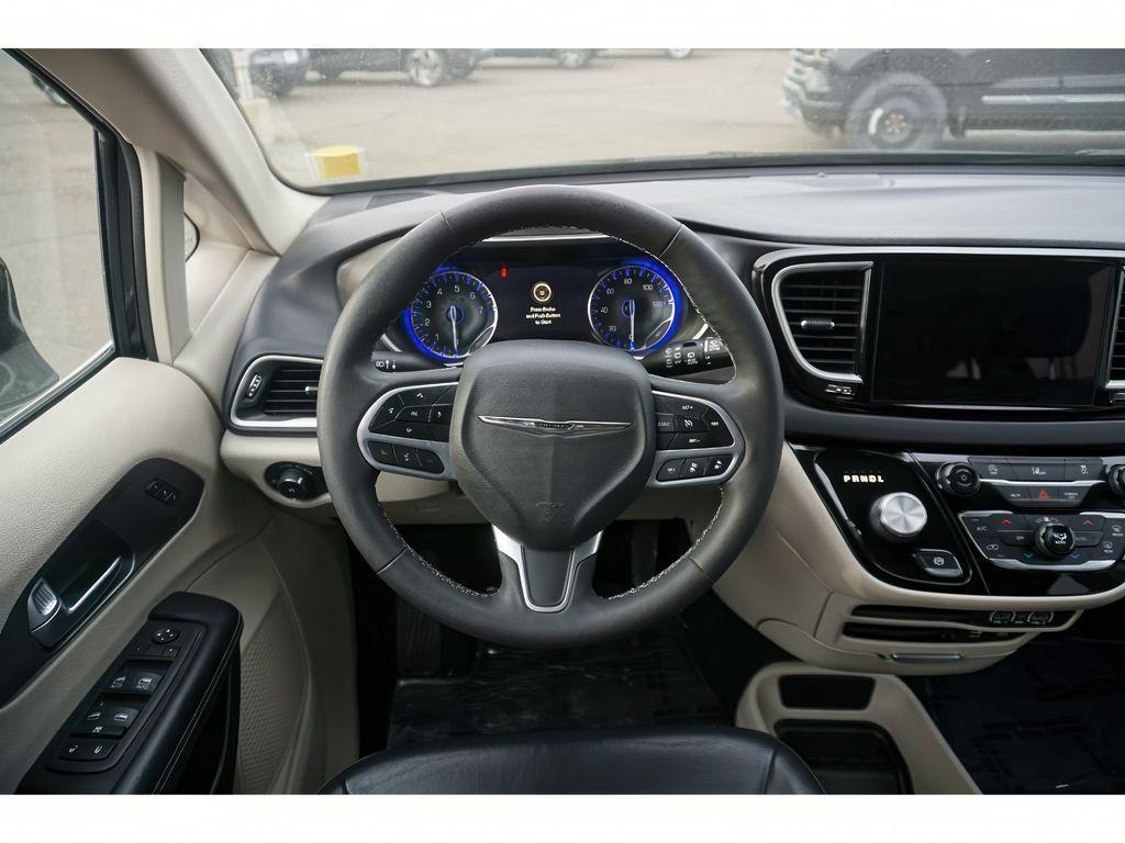 used 2022 Chrysler Pacifica car, priced at $24,897