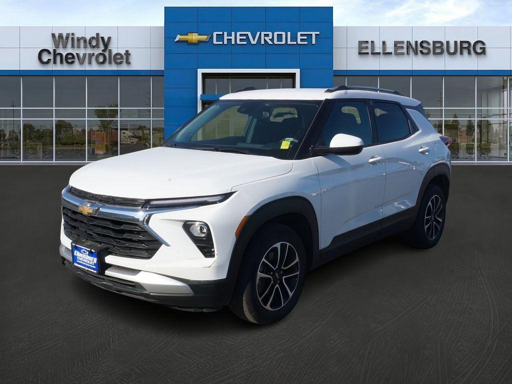 used 2025 Chevrolet TrailBlazer car, priced at $26,999