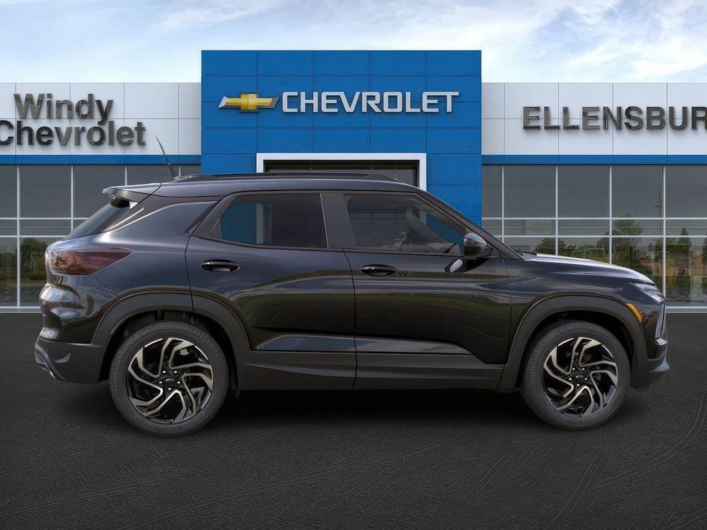 new 2026 Chevrolet TrailBlazer car, priced at $33,999