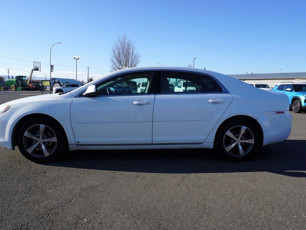 used 2009 Chevrolet Malibu car, priced at $7,999