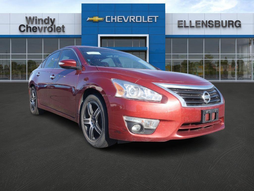 used 2014 Nissan Altima car, priced at $12,999