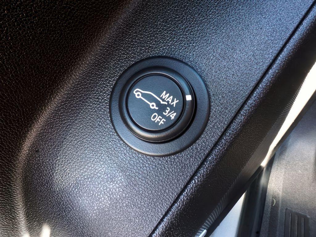 used 2022 Chevrolet Equinox car, priced at $23,499