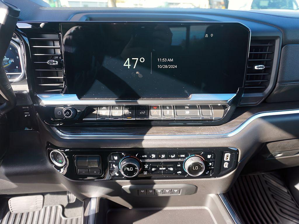 used 2025 Chevrolet Silverado 3500 car, priced at $89,597