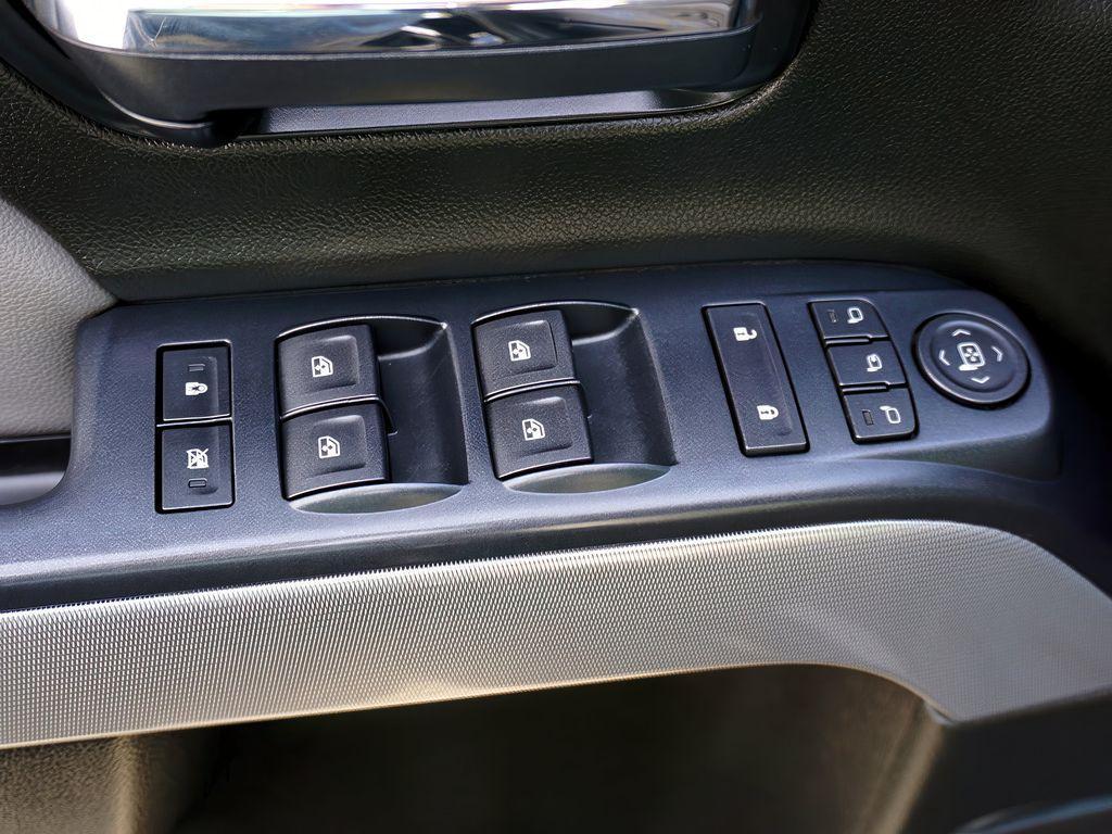 used 2015 Chevrolet Silverado 2500 car, priced at $45,297