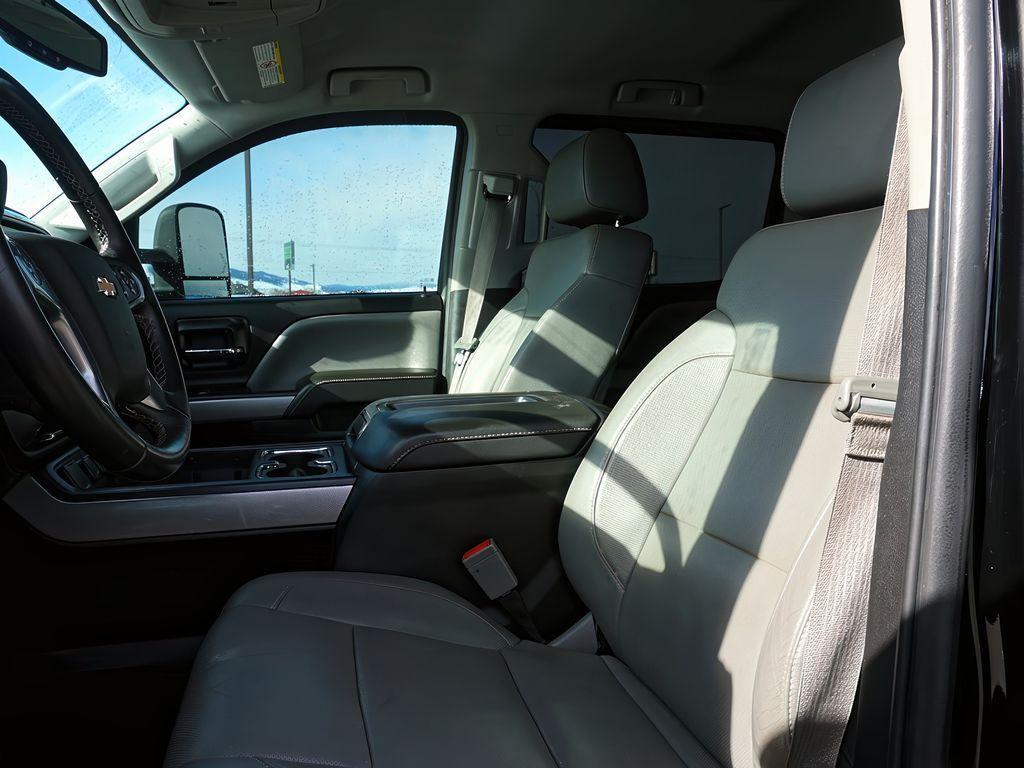 used 2015 Chevrolet Silverado 2500 car, priced at $45,297