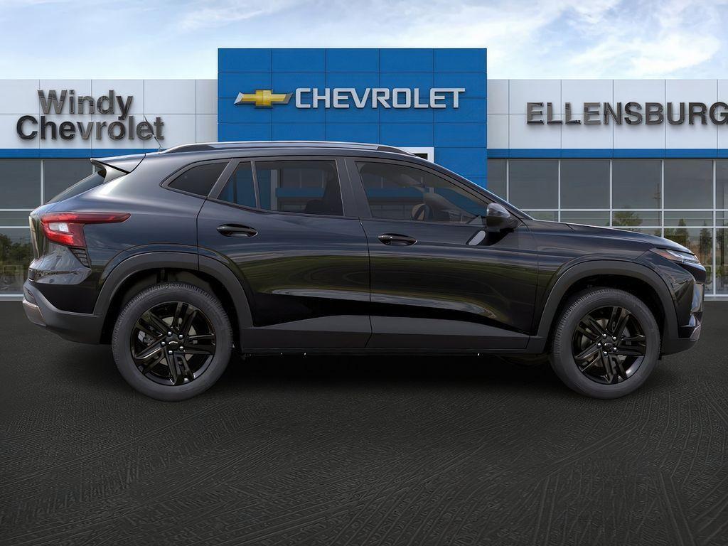 new 2025 Chevrolet Trax car