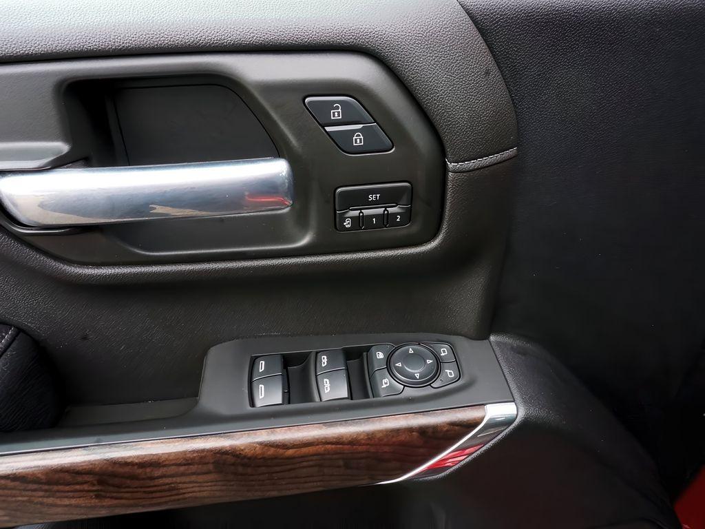 used 2021 GMC Sierra 1500 car, priced at $47,999