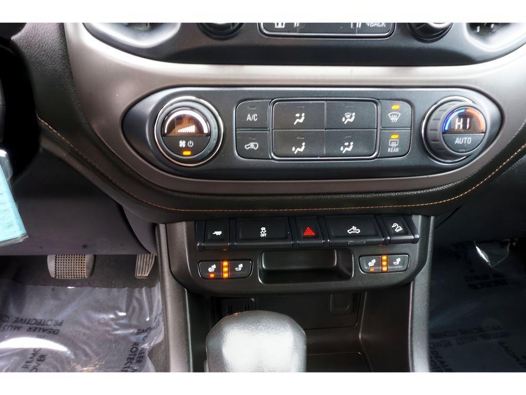 used 2022 GMC Canyon car, priced at $37,999