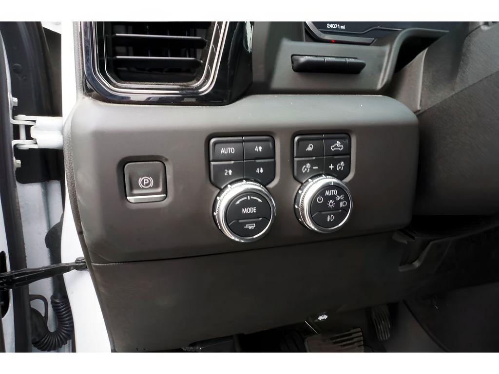 used 2024 GMC Sierra 2500 car, priced at $79,999
