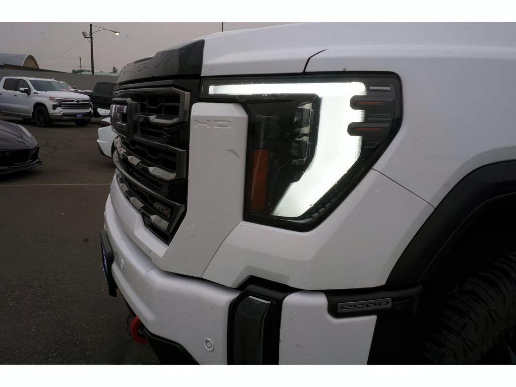 used 2024 GMC Sierra 2500 car, priced at $79,999