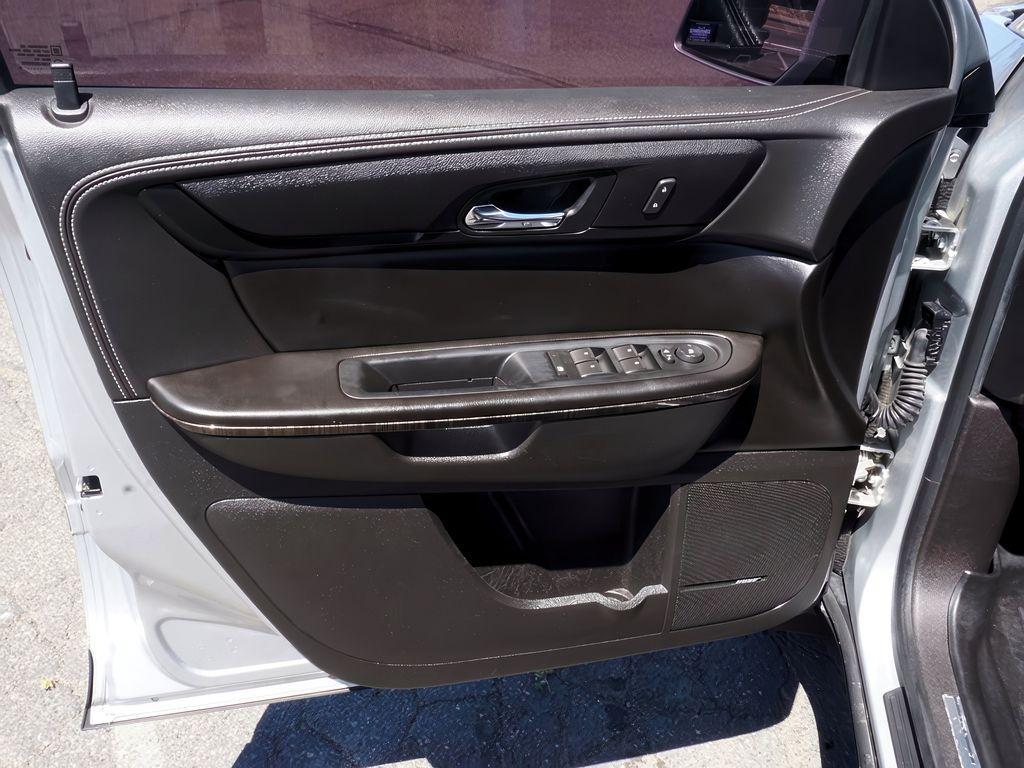 used 2015 GMC Acadia car, priced at $10,499