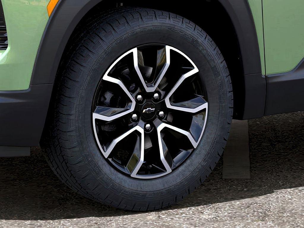 used 2025 Chevrolet TrailBlazer car, priced at $31,478
