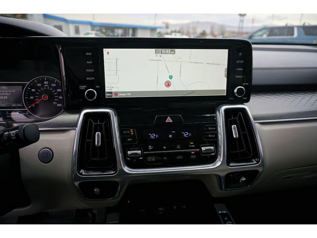 used 2022 Kia Sorento Plug-In Hybrid car, priced at $15,999