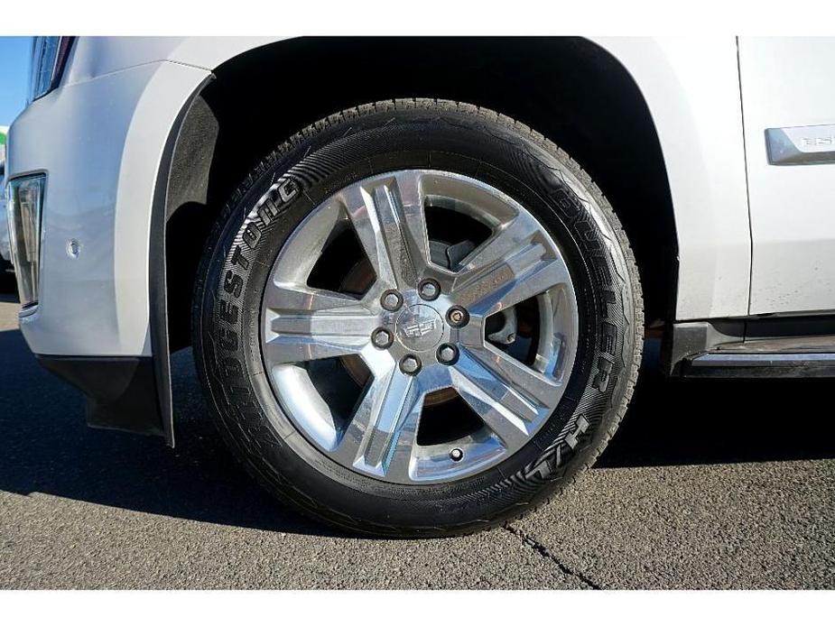 used 2017 Cadillac Escalade ESV car, priced at $36,598