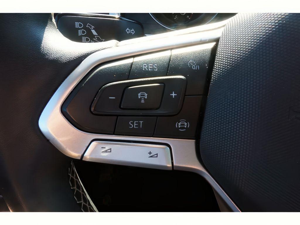 used 2021 Volkswagen Atlas car, priced at $25,999
