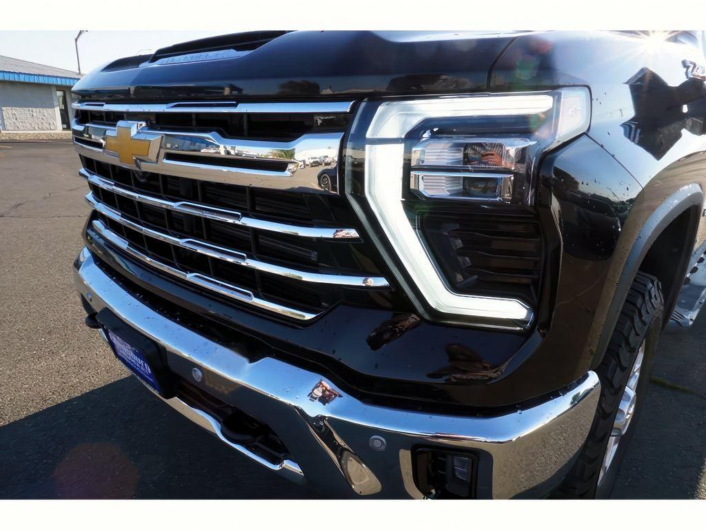 used 2024 Chevrolet Silverado 2500 car, priced at $70,999