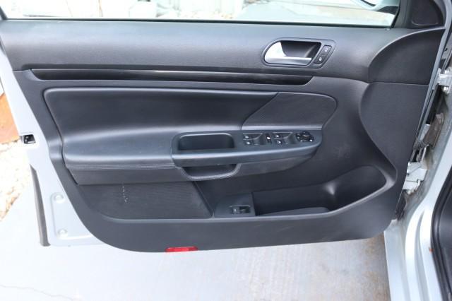 used 2014 Volkswagen Jetta SportWagen car, priced at $10,950