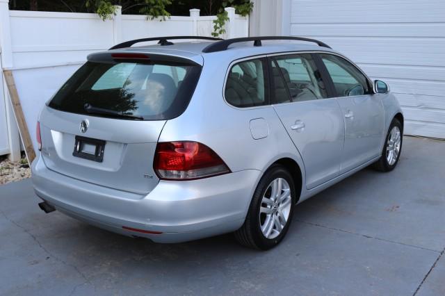 used 2014 Volkswagen Jetta SportWagen car, priced at $10,950