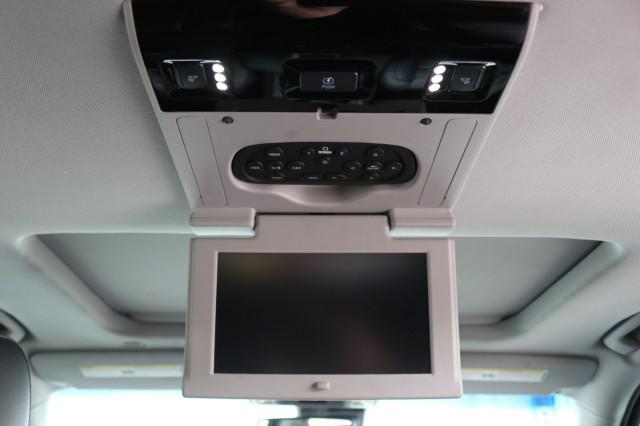 used 2018 GMC Yukon car, priced at $27,950
