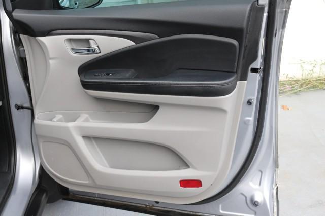 used 2016 Honda Pilot car, priced at $14,950