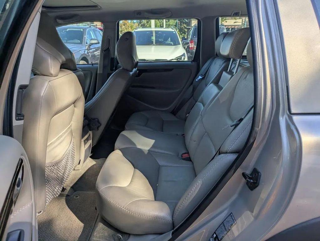 used 2001 Volvo V70 car, priced at $6,990