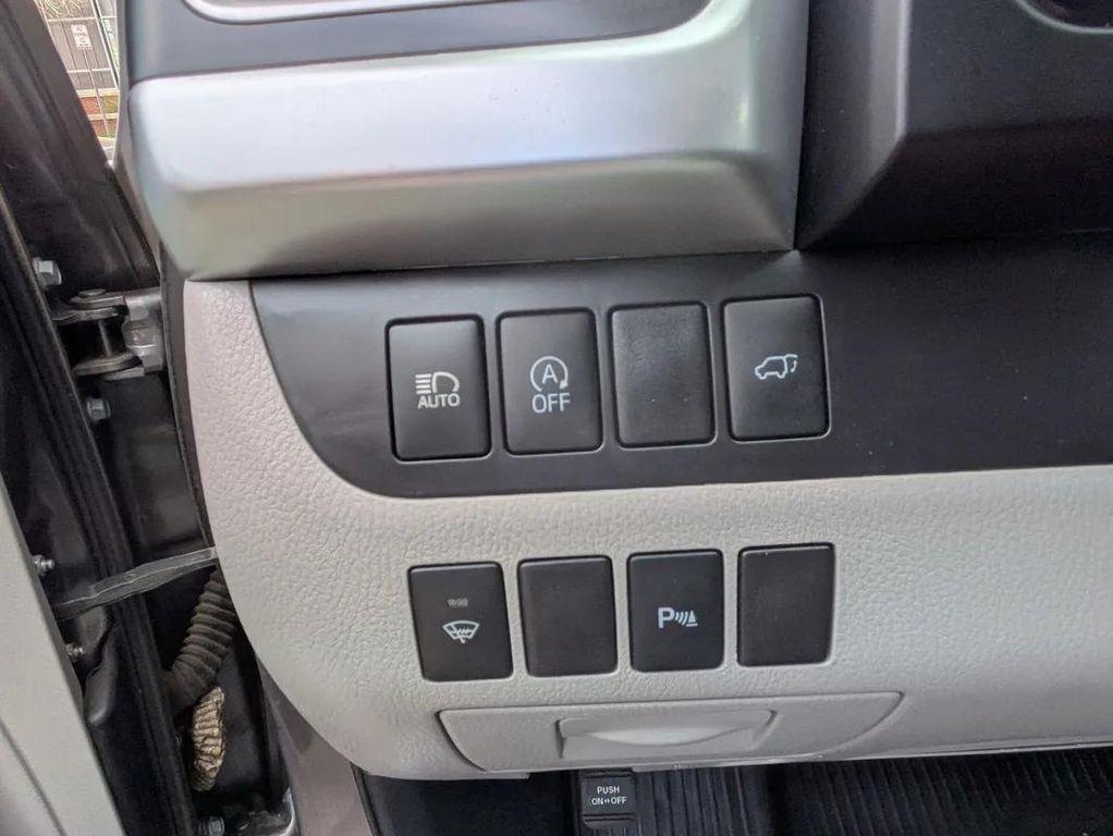 used 2017 Toyota Highlander car, priced at $20,990