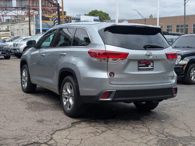 used 2018 Toyota Highlander car, priced at $22,890
