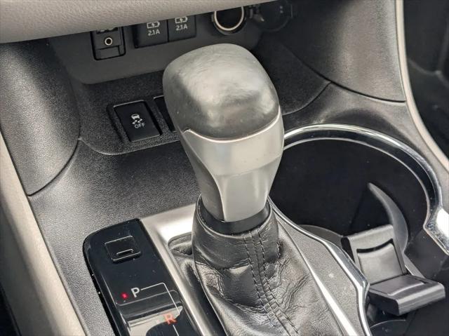 used 2018 Toyota Highlander car, priced at $22,890