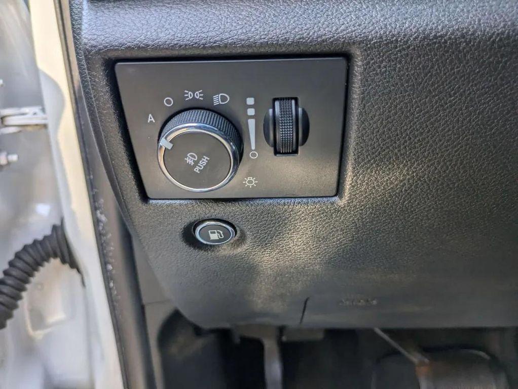 used 2018 Jeep Grand Cherokee car, priced at $17,790