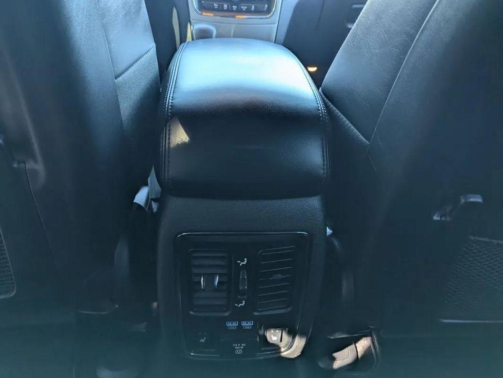 used 2018 Jeep Grand Cherokee car, priced at $17,790