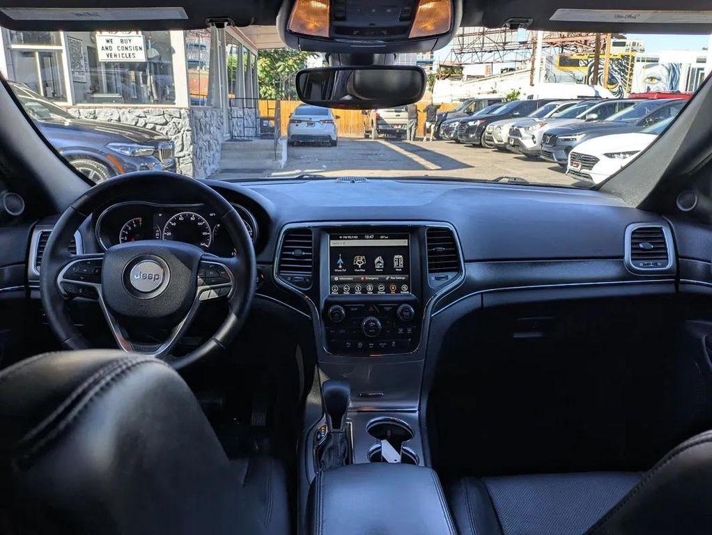 used 2018 Jeep Grand Cherokee car, priced at $17,790