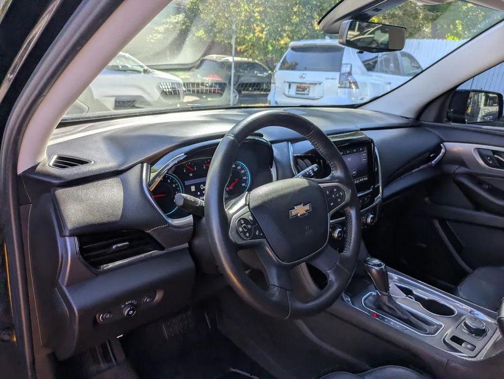 used 2020 Chevrolet Traverse car, priced at $27,990