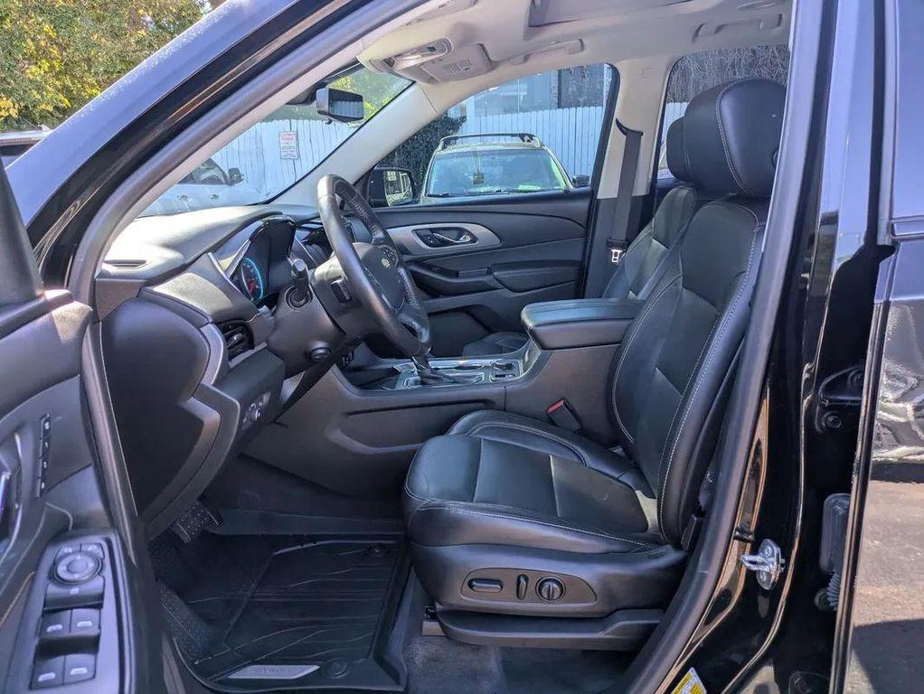 used 2020 Chevrolet Traverse car, priced at $27,990