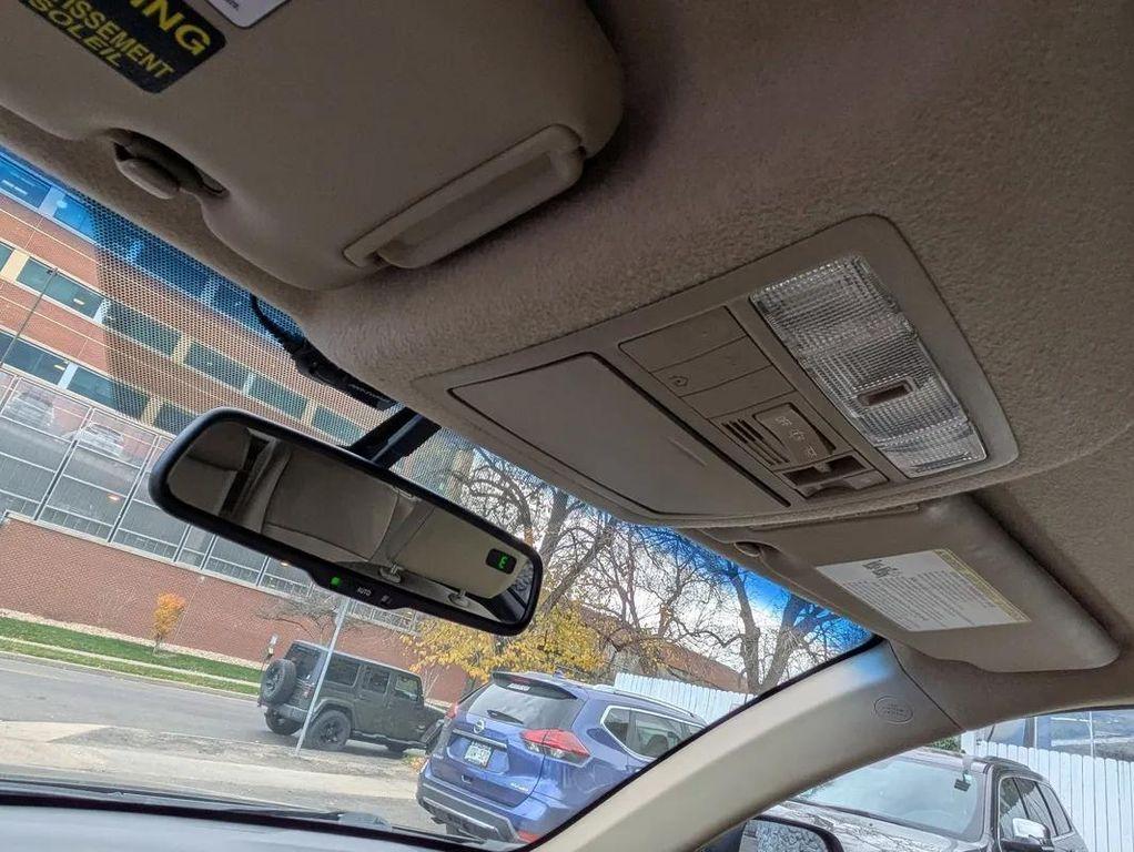 used 2013 Toyota Highlander car, priced at $13,790