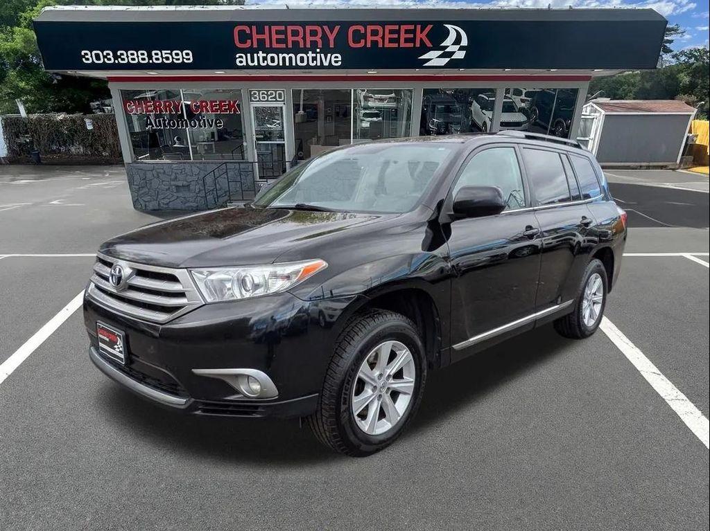 used 2013 Toyota Highlander car, priced at $13,790