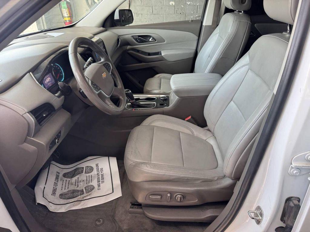 used 2020 Chevrolet Traverse car, priced at $16,495