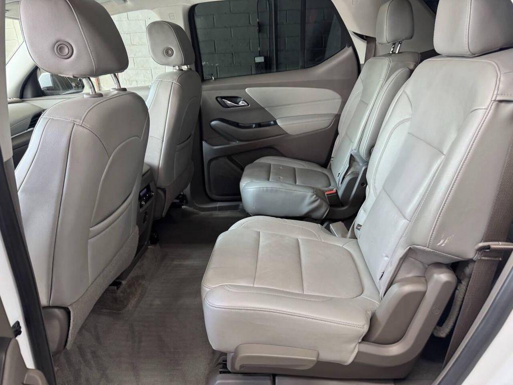 used 2020 Chevrolet Traverse car, priced at $16,495